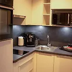 Neue Sonnberg Living, In-ski Out Апартаменты Бриксен-им-Тале