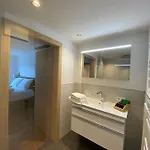 Neue Sonnberg Living, In-ski Out Апартаменты Бриксен-им-Тале