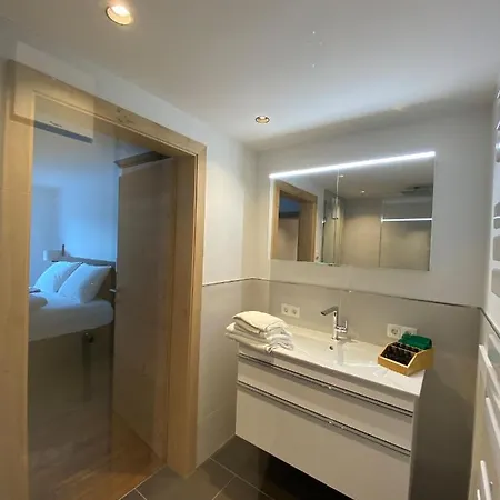 Neue Sonnberg Living, In-ski Out Lägenhet Brixen im Thale