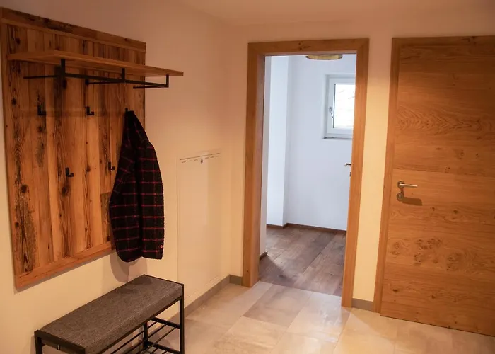 Neue Sonnberg Living, In-ski Out Apartmán *