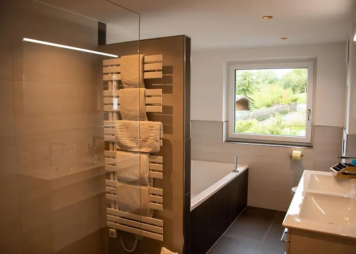 Neue Sonnberg Living, In-ski Out Apartment Brixen im Thale